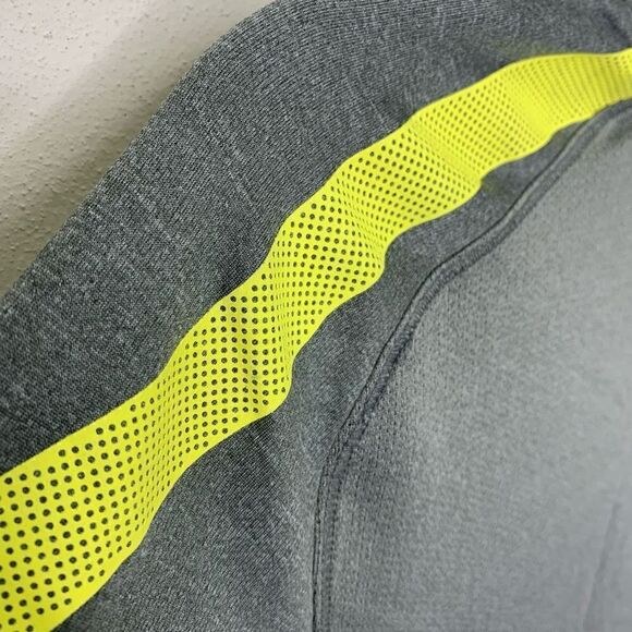 Nike Manchester United Gray Medium Dri Fit Training Jersey T Shirt (q1) - Picture 7 of 11